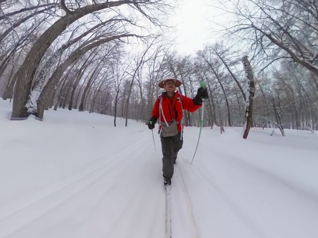 公認コースはなだらかな上りが続く