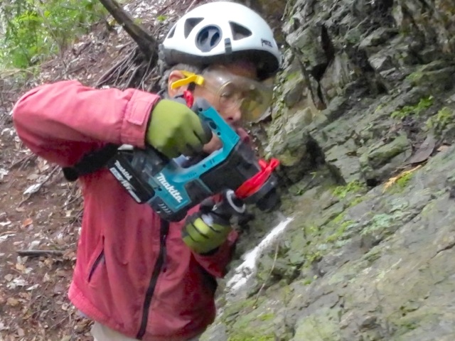 チャートにドリリング