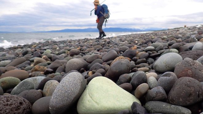 石を探して脚を鍛えた？