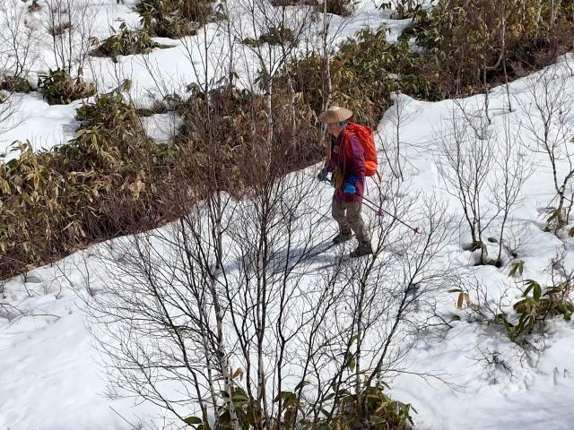 雪が途切れたので滑走開始